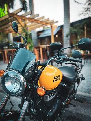 ROYAL ENFIELD METEOR 350 FIREBALL ROYAL ENFIELD METEOR 350 FIREBALL